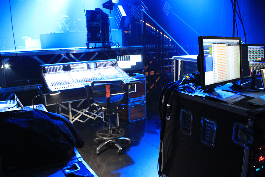 OneRepublic, Front of house, in a Stealth chair