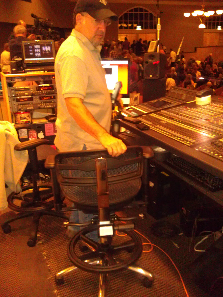 Ryman Les, Sound Engineer, in a Stealth chair